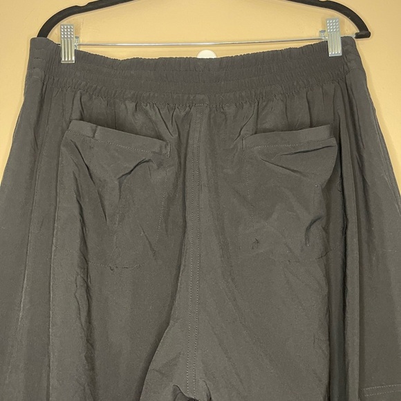 ATHLETA Chelsea Lined Black Cargo Pants Size 16T - Picture 4 of 8